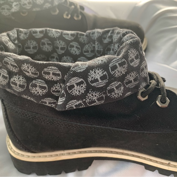 Vintage Timberland All Black (12) Lace-Up Boots; bottom suede top half canvas - Picture 14 of 16